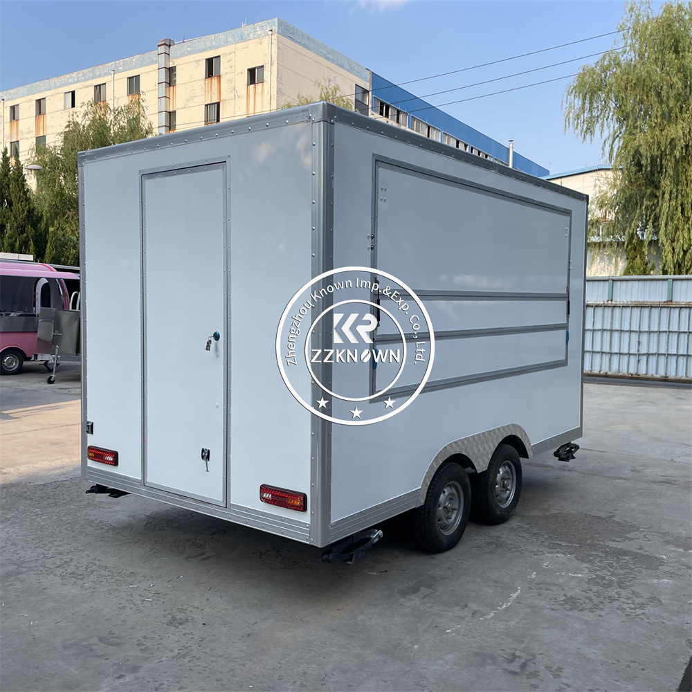 Food Truck Moderno Personalizz - Coffee Van Equipment recensione e prezzo